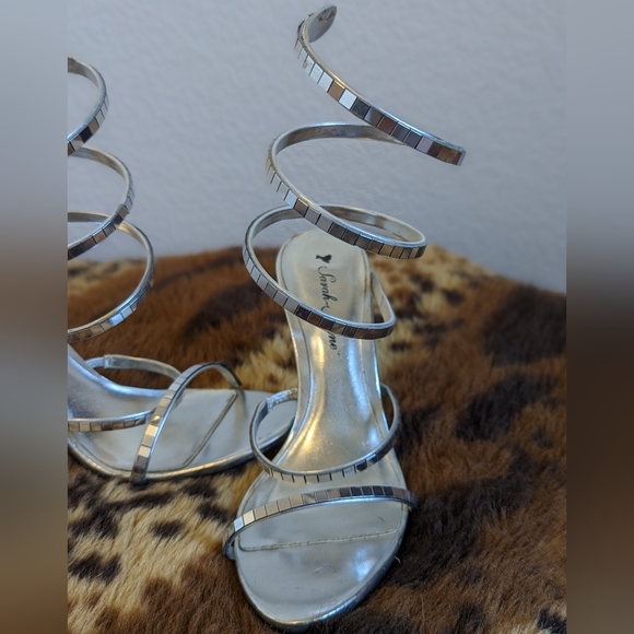 Sarah-Jayne silver wrap high heels size 6 - Picture 2 of 8